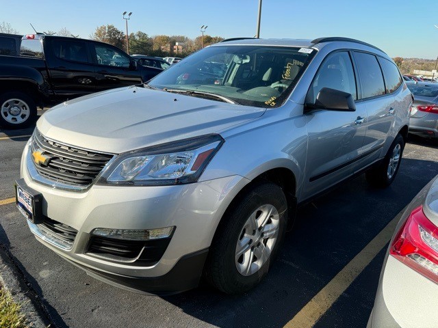 2017 Chevrolet Traverse LS