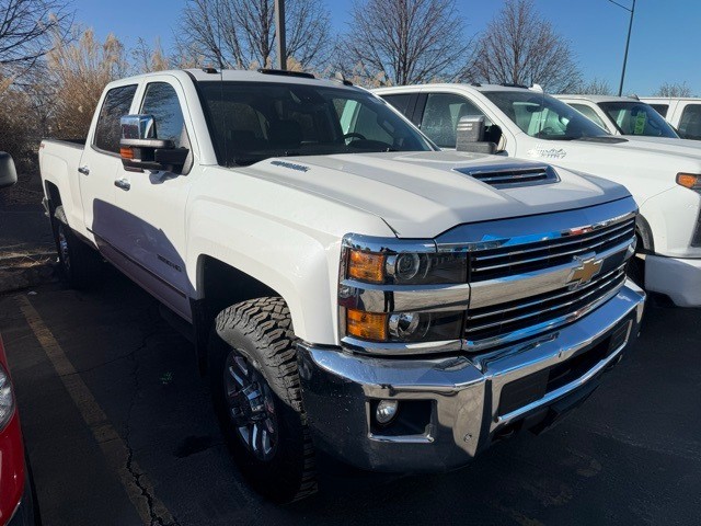 2019 Chevrolet Silverado 3500HD 4WD LTZ Crew Cab