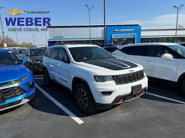 2020 Jeep Grand Cherokee 4WD Trailhawk